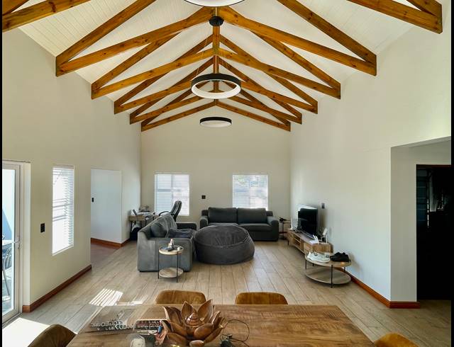 3 BEDROOM HOUSE FOR SALE IN LAGUNA SANDS